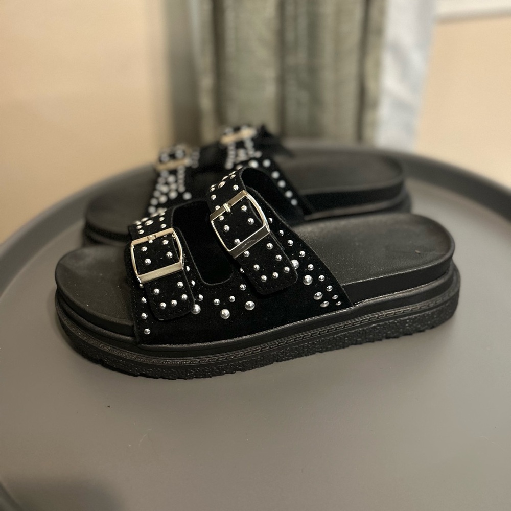 SHEIN Black Sandals with Silver Accents